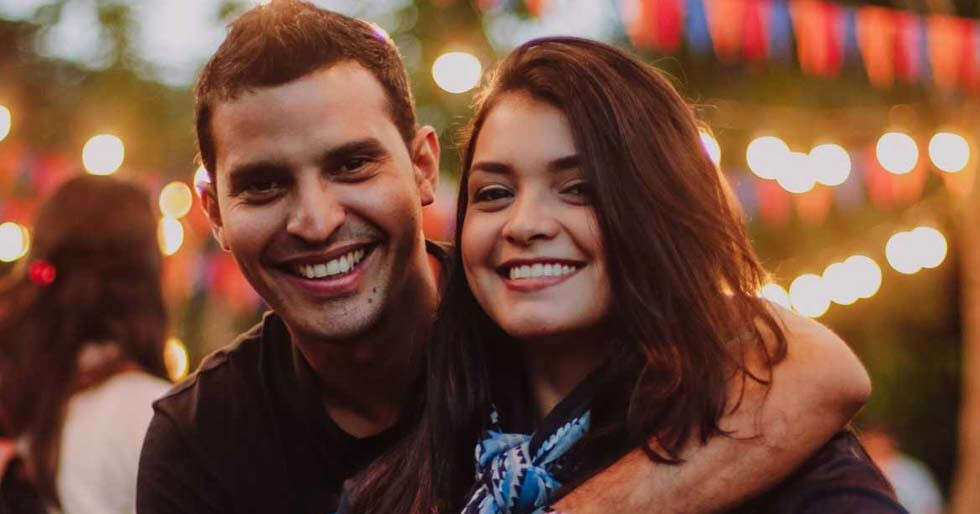 10 Signs You're Falling In Love With Your Partner