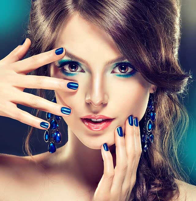 Sport Some Crazy Blue Manicure This Festive Season | Femina.in