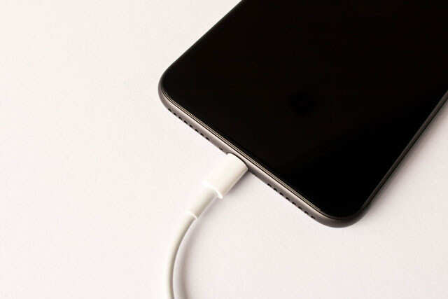 These Charging Tips Will Help Your Smartphone Have A Healthy Battery ...