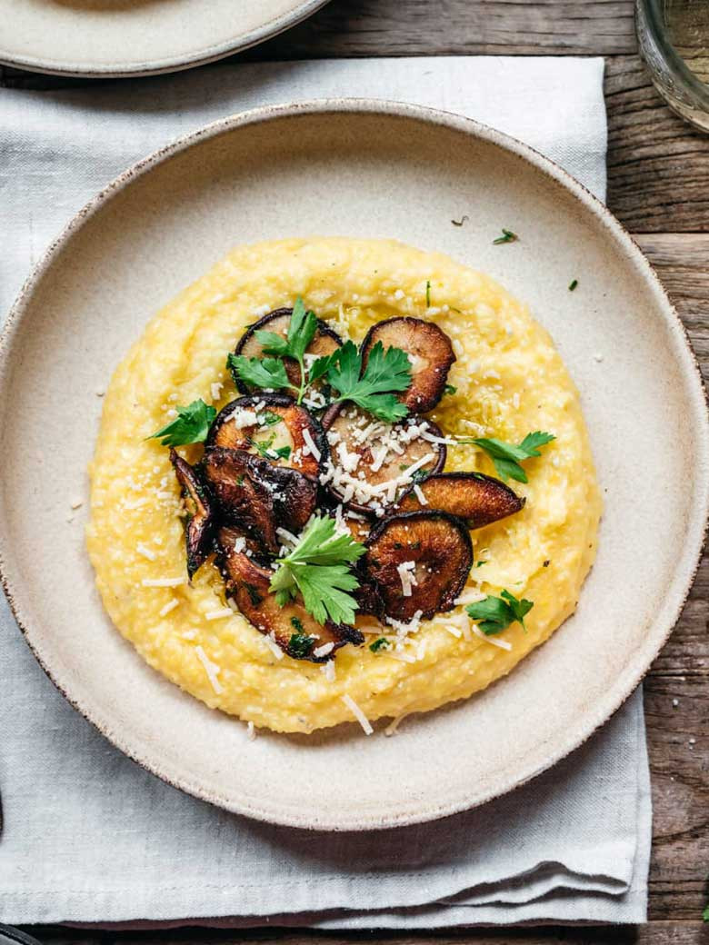 #CookAtHome: How To Make Creamy Polenta with Mushroom Ragout | Femina.in