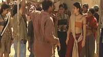 #Throwback: Shooting of Shah Rukh Khan and Kareena Kapoor Khan's 'Asoka'