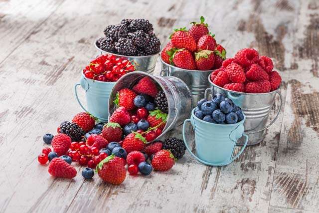 Berries To Lose Belly Fat