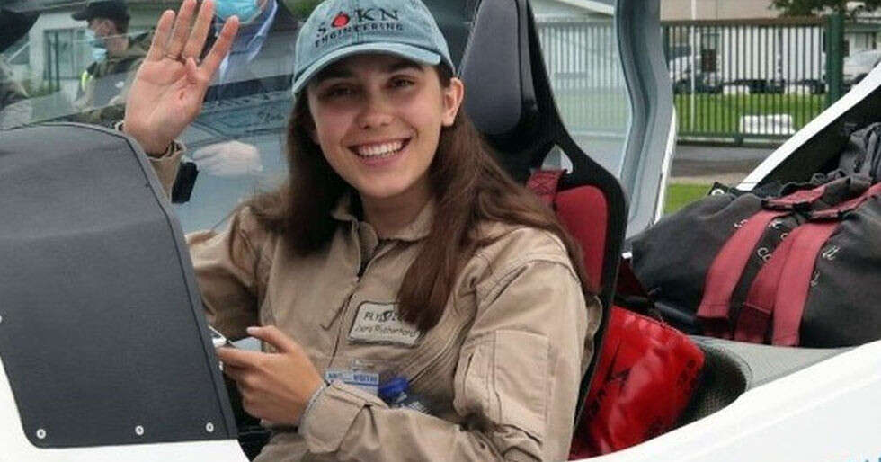19YO Takes Off In A Bid For Youngest Woman To Fly Around The World Record - Vimarsana News