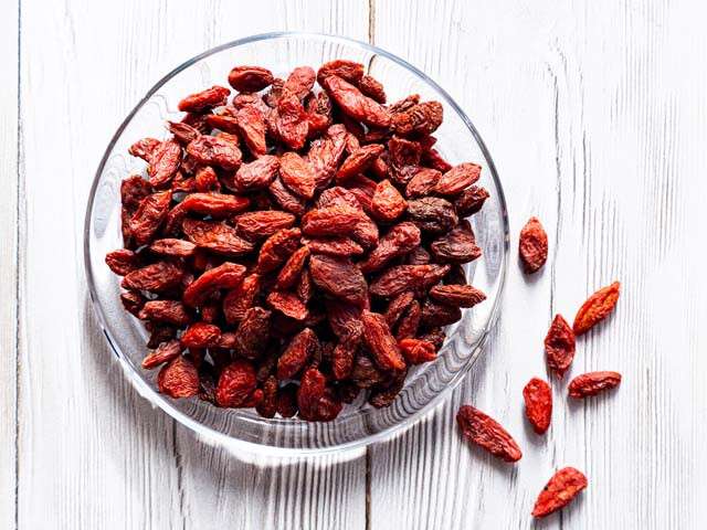 These Are The Benefits Of Goji Berry For Hair & Skin 