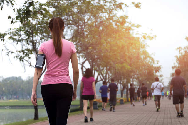 8 Reasons Why You Should Start Brisk Walking Today