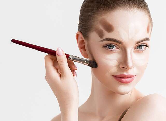 How To Perfectly Contour Your Face With Makeup
