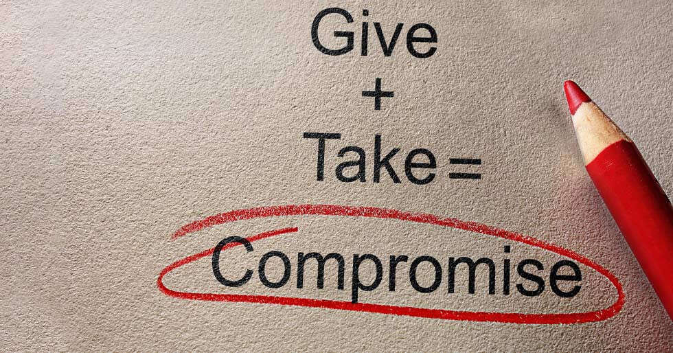 Know When To Compromise In A Relationship & When Not To! - Vimarsana News