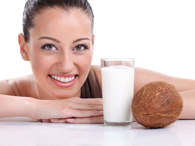 Health Benefits Of Coconut Milk You Probably Don't Know!