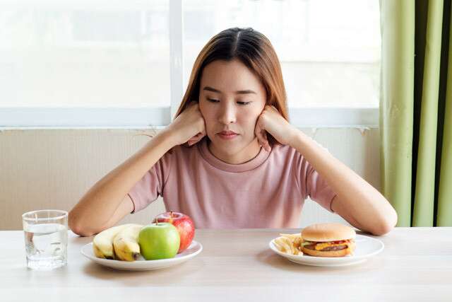 Foods To Avoid If You Are On A Weight Loss Mission | Femina.in