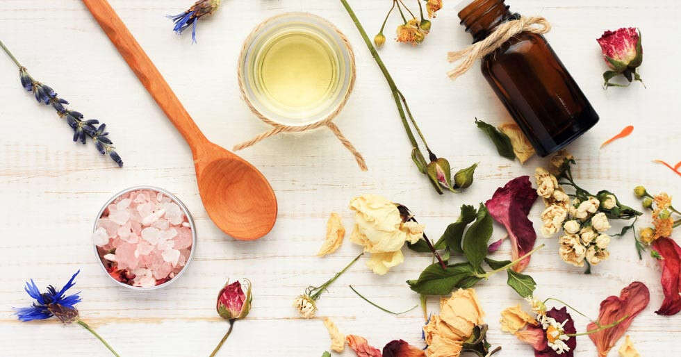 6 Natural Ancient Beauty Secrets Relevant Even Today. | Femina.in