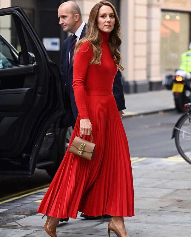 Kate Middleton's Head-to-Toe Red Outfit Is Winter Wardrobe Goals