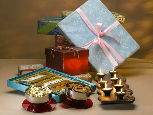 What is the best Diwali gift for a family? (#1 is a must know) |