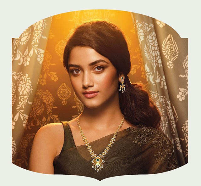 Reliance Jewels - Add the touch of Beauty to your Style with Our New Gold  Collection. Presenting 