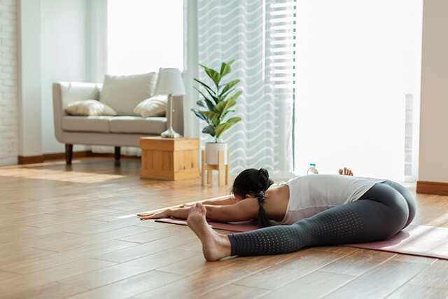 8 Effective Yoga Asanas To Control and Manage Asthma | Femina.in