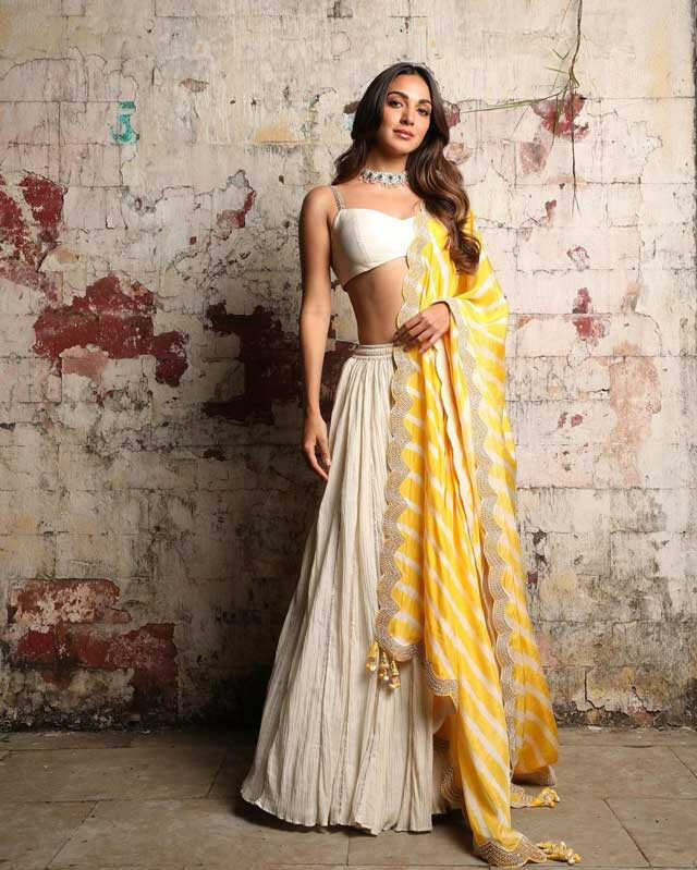 Yellow Cotton Engagement Lehenga Choli buy online -