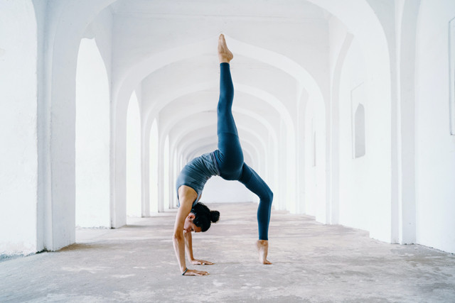 7 yoga poses for diabetes | HealthShots