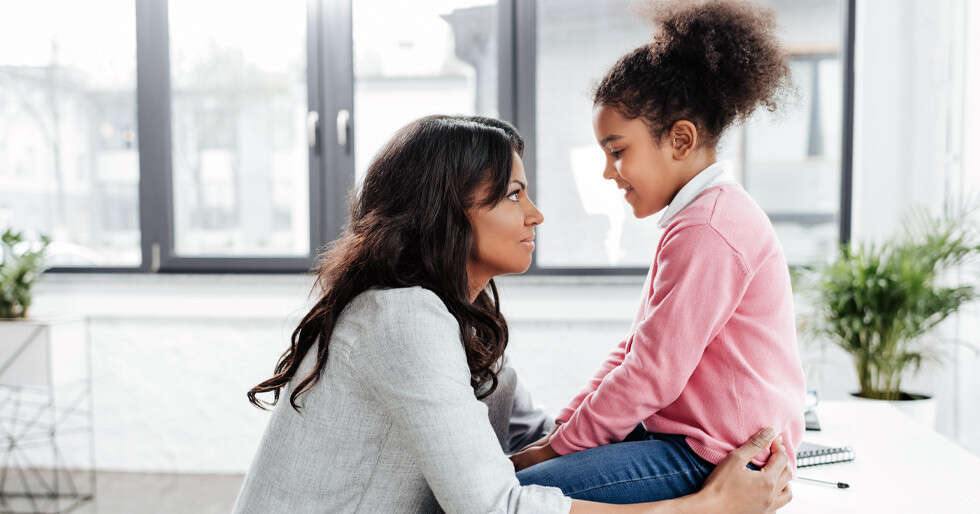 Find Out When Is The Best Time To Bring Up Career Talks With Their Kids - Vimarsana News