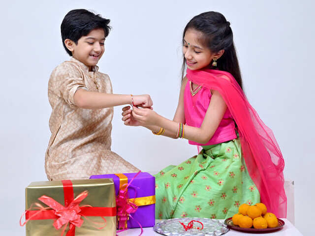 Rakhi for 1 year deals old brother