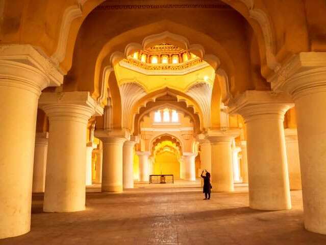 i Madurai - Thirumalai Nayak  Palace
