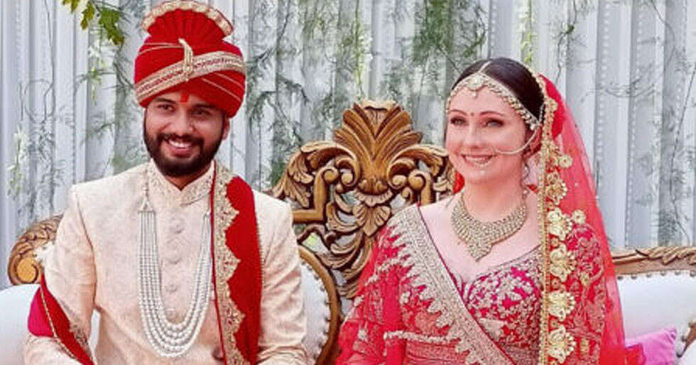 Netizens Rejoice As British Diplomat And Indian Filmmaker Tie The Knot - Vimarsana News