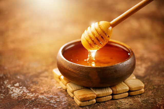 Honey as a home remedy for Acne