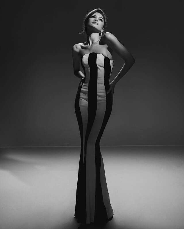 Chloe Bailey Wore a Metallic Valentino Dress to the Grammys | POPSUGAR  Fashion UK