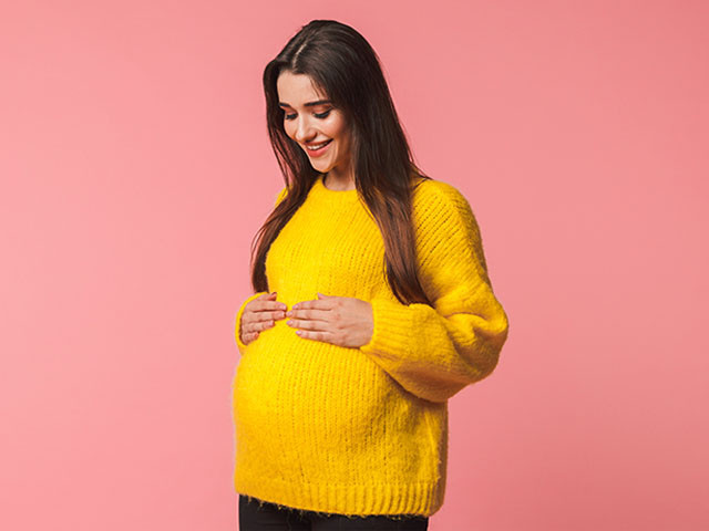 Expert Shares Winter Care Tips For Pregnant Women
