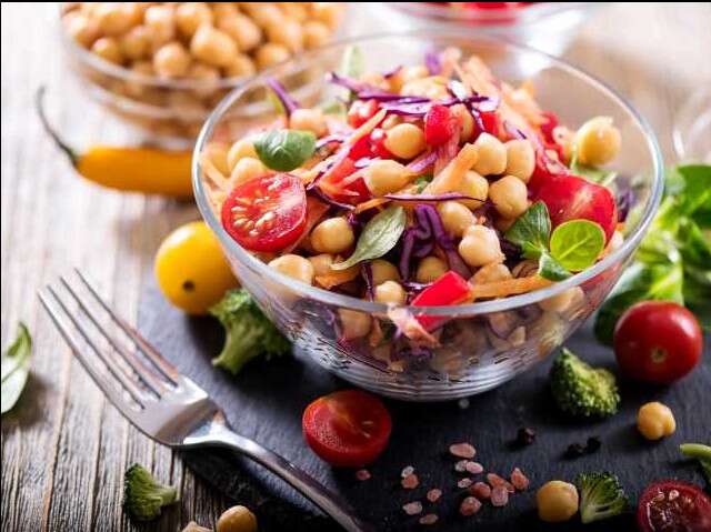 Veganuary - chickpea salad - main