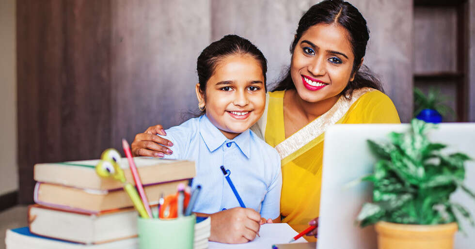 Parent's Toolkit To Help Children Transition Into Physical Schools - Vimarsana News