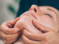 Try These At-home Lymphatic Drainage Massages For Chiselled Cheekbones