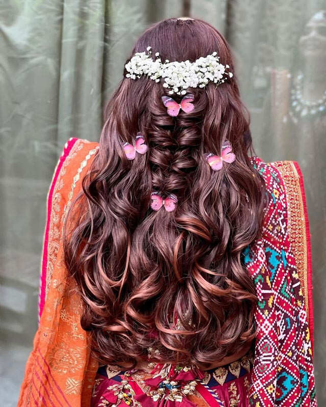 Premium Photo | Wedding hairstyle of the bride, the beautiful decorations  in the head. wedding accessories. female jewelry for girls. details for  marriage and for a married couple