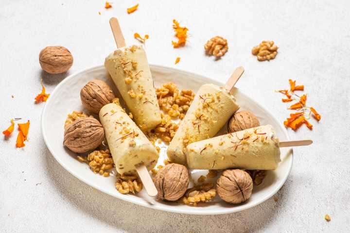 Easy recipes - Kulfi with nuts