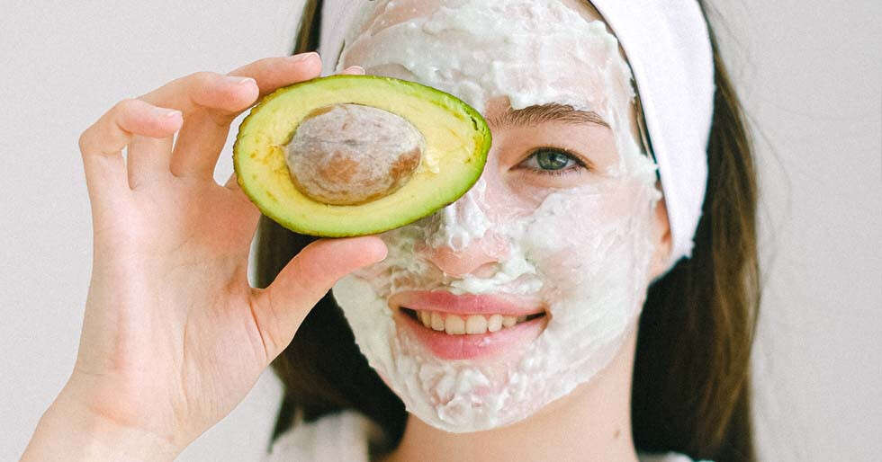 6 One Ingredient Masks For Your Skin & Hair - Vimarsana News