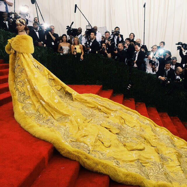 A Recap Of The Best Dresses Ever Spotted On The Met Gala Red Carpet ...