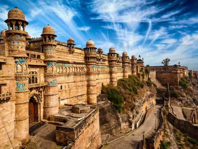 t Find the past in Gwalior - Gwalior Fort
