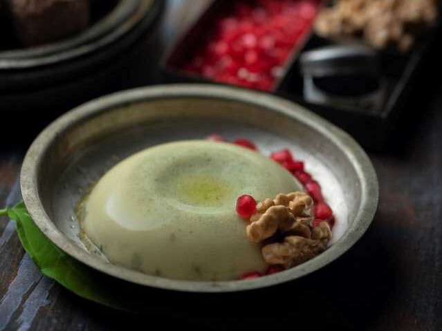 Last-Minute Diwali desserts - Paan Custard