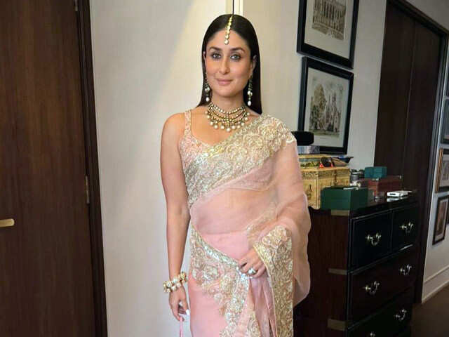 20 Stunning Kareena Kapoor Khan in Saree - Latest Collection