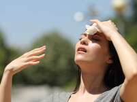 Keep Yourself Safe From Heat Stroke With These Tips