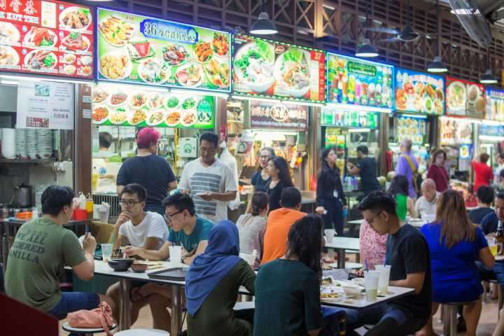 Singapore on a budget - pick the right hawker centre