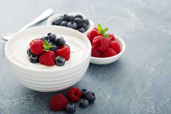 The Ready-to-Eat Snacks Preferred By Athletes - Greek yoghurt