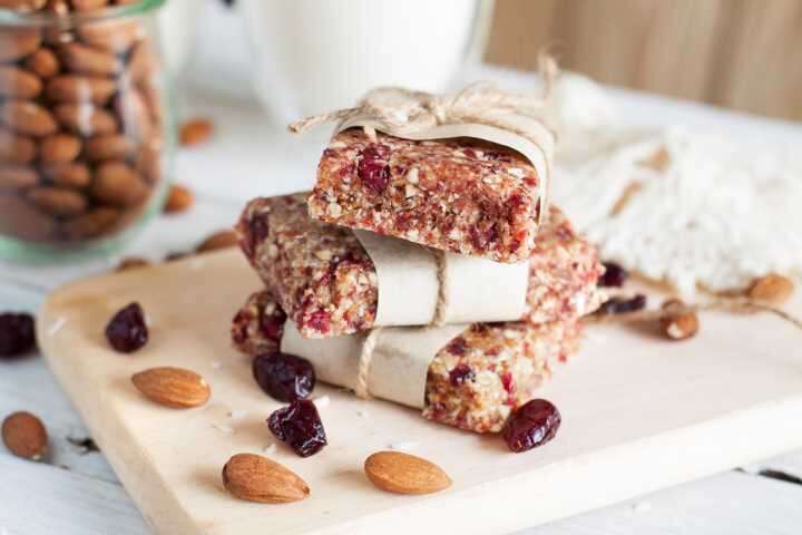 The Ready-to-Eat Snacks Preferred By Athletes - protein bars
