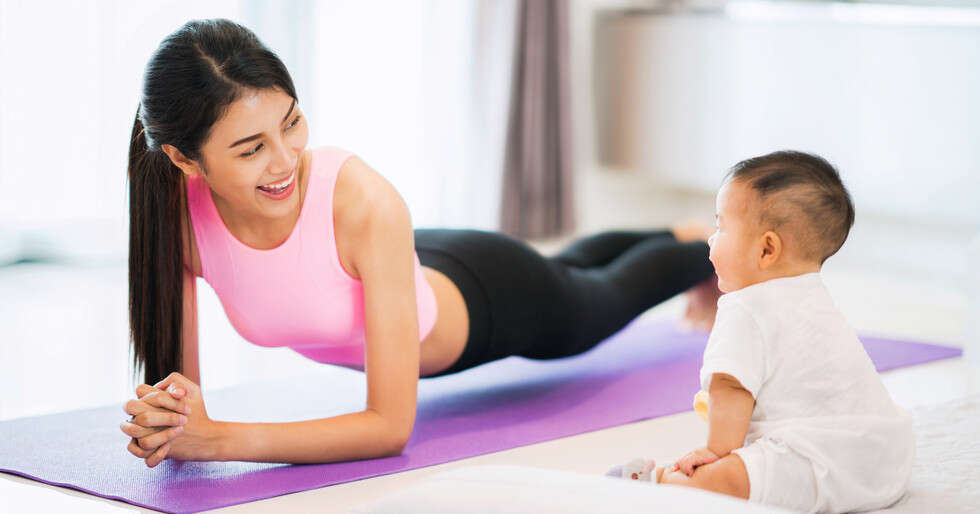 A Guide To Breastfeeding And Exercise For New Moms Femina.in