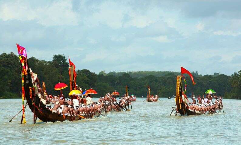 onam celebrations - snake boat races