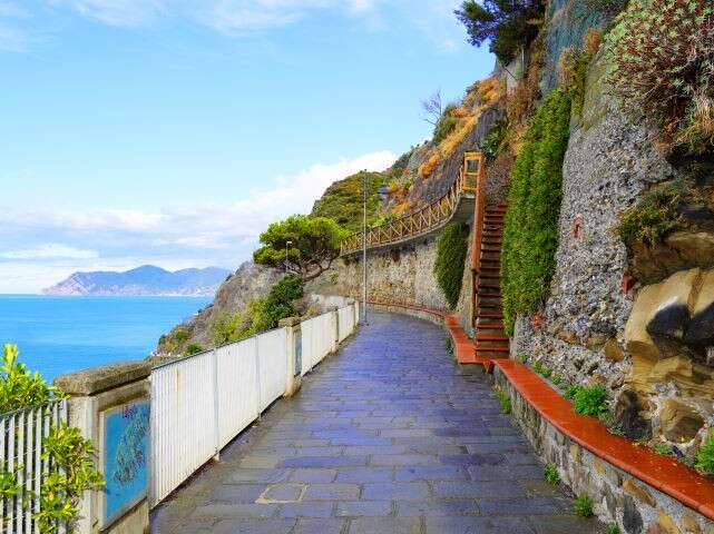 Via dell Amore - the path of love in Cinque Terre