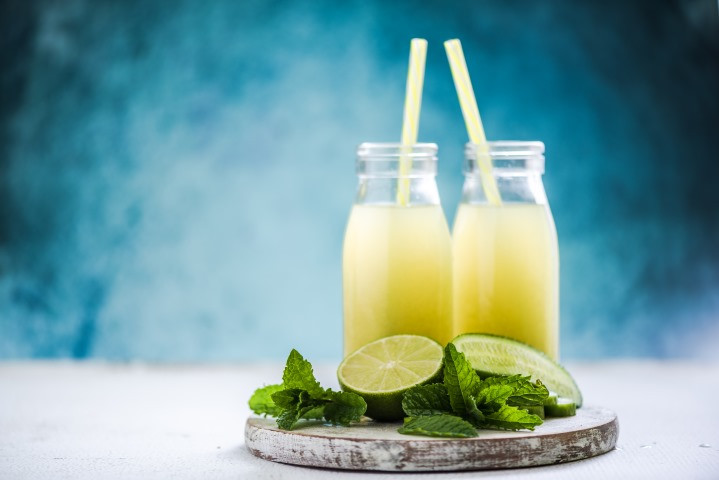 refreshing new year's eve beverages - cucumber mint refresher