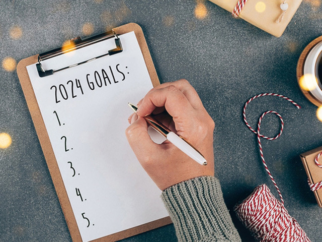 60 Best New Years Resolutions For A Better You In 2024