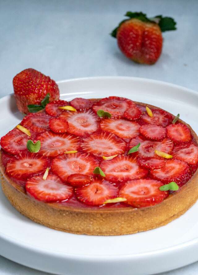 Pistachio Strawberry tart