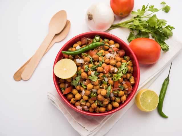 guilt free fast food options - boiled chana chaat