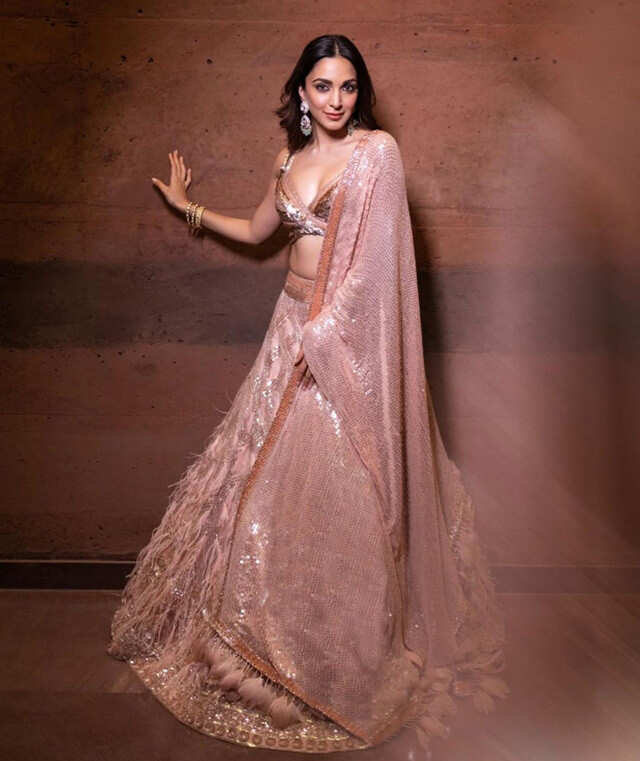 8 Kiara Advani Lehenga Looks You Need To Check Out | LBB