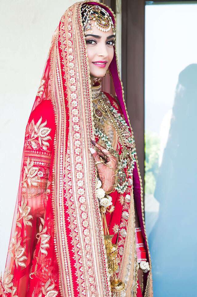 Anshi: The Best Bridal Makeup Artist in Firozabad